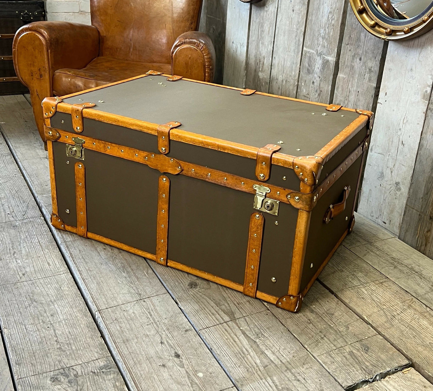 Olive storage box - custom handmade - luxury bespoke trunk - English handmade