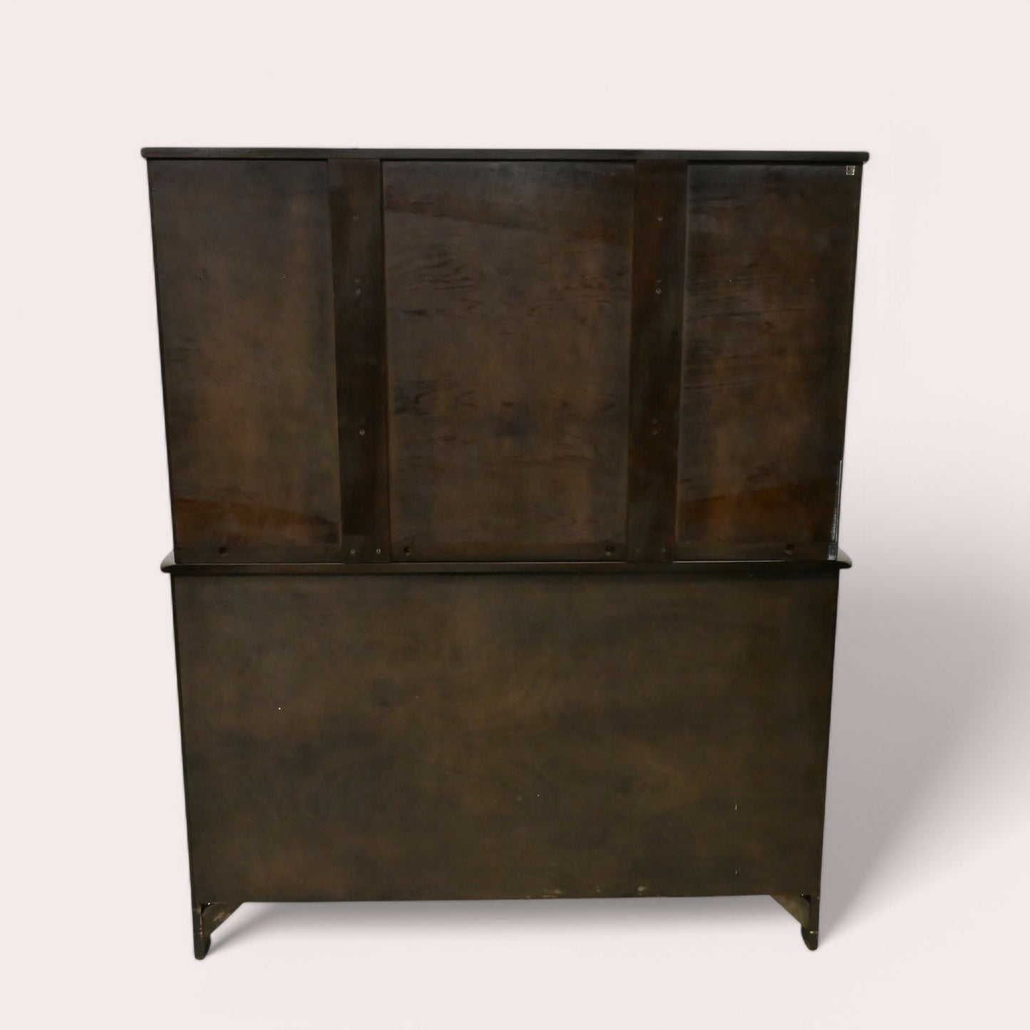 Ercol Dresser 4 Drawers 2 Cupboards and Shelved Top Dark Finish FREE UK Delivery. SBR10074/1302E