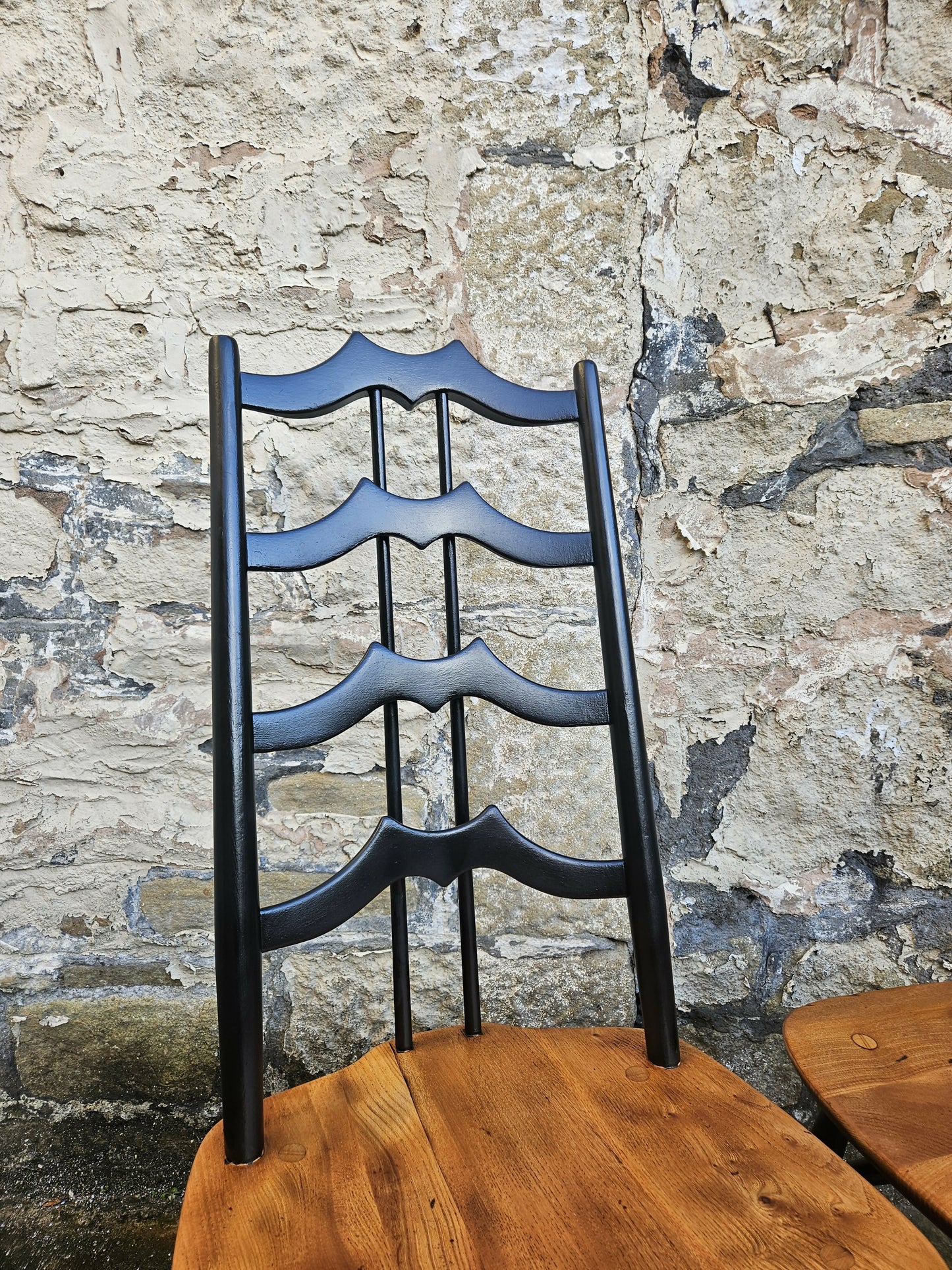 Set Of Four Ercol Batwing Dining Chairs Model Number 496 In Black Super Rare