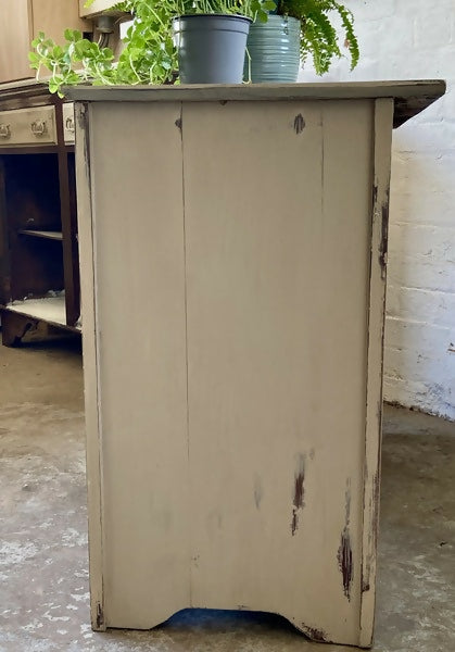 Chest of Drawers Beige Edwardian