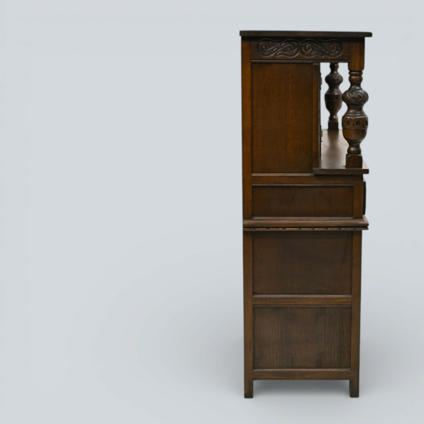 Old Charm Gothic Court Cupboard Buffett Sideboard Light Oak FREE UK Delivery.