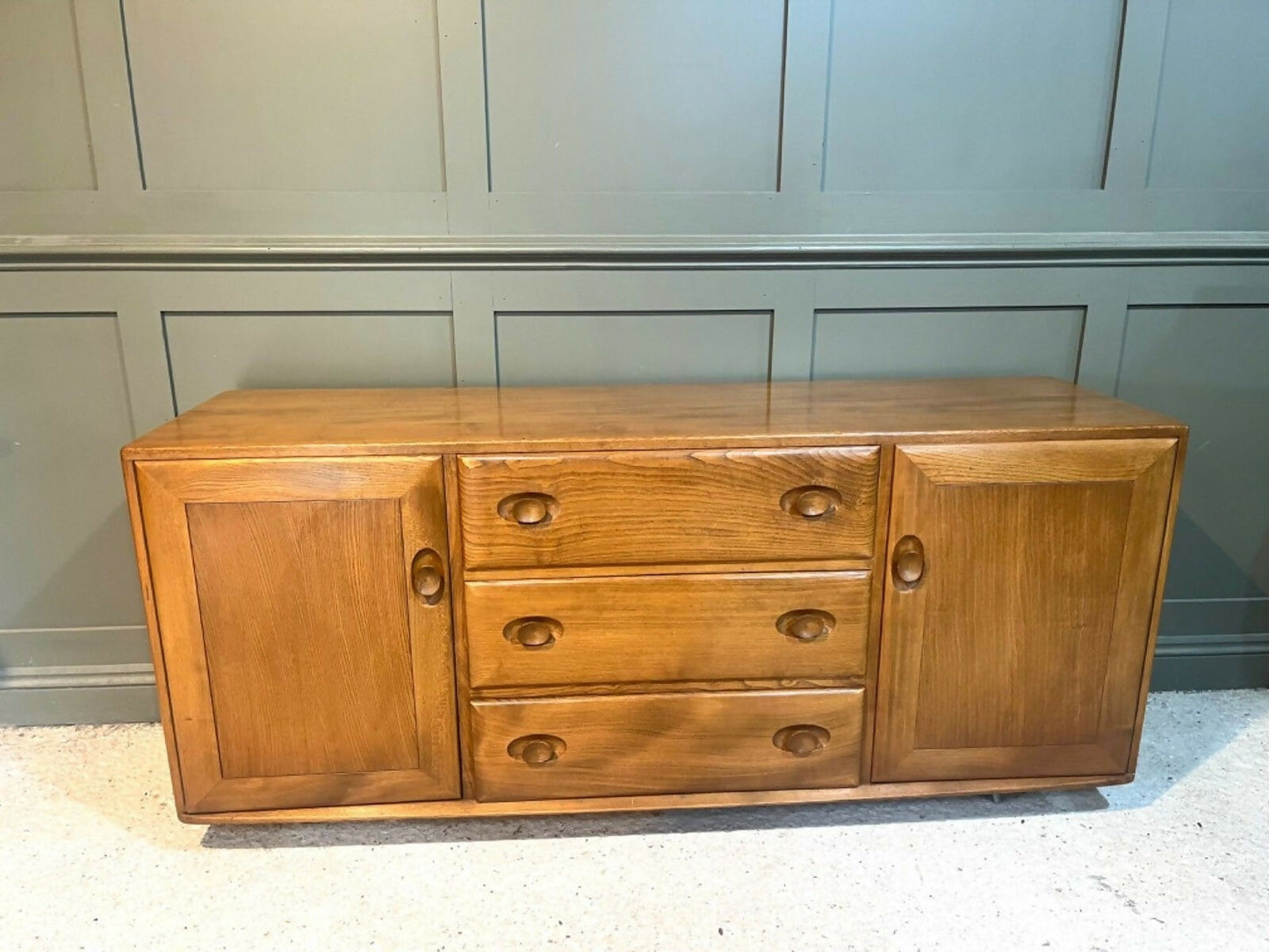 Vintage Ercol Sideboard Model No. 455 Solid Elm