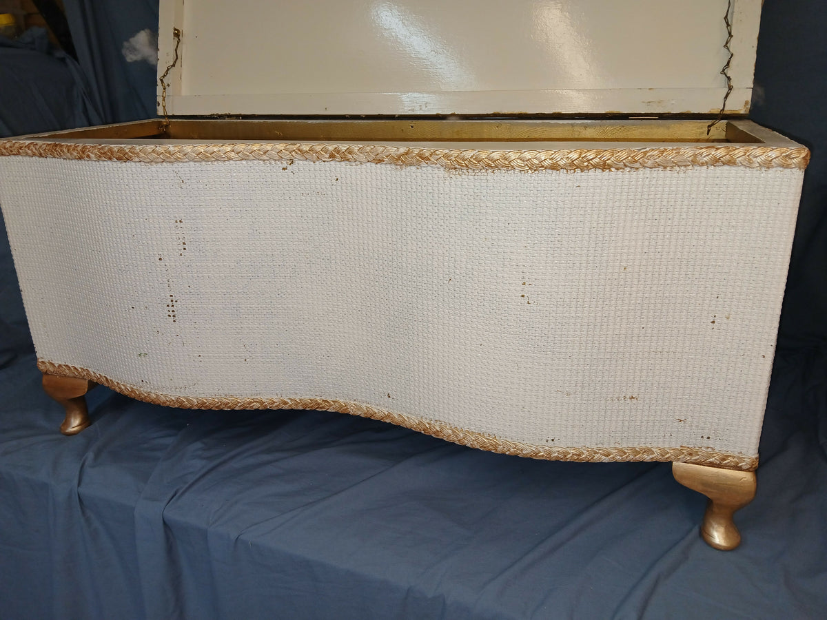Lloyd Loom type Blanket Box 93cm x 48cm x 36cm needs refurbishing