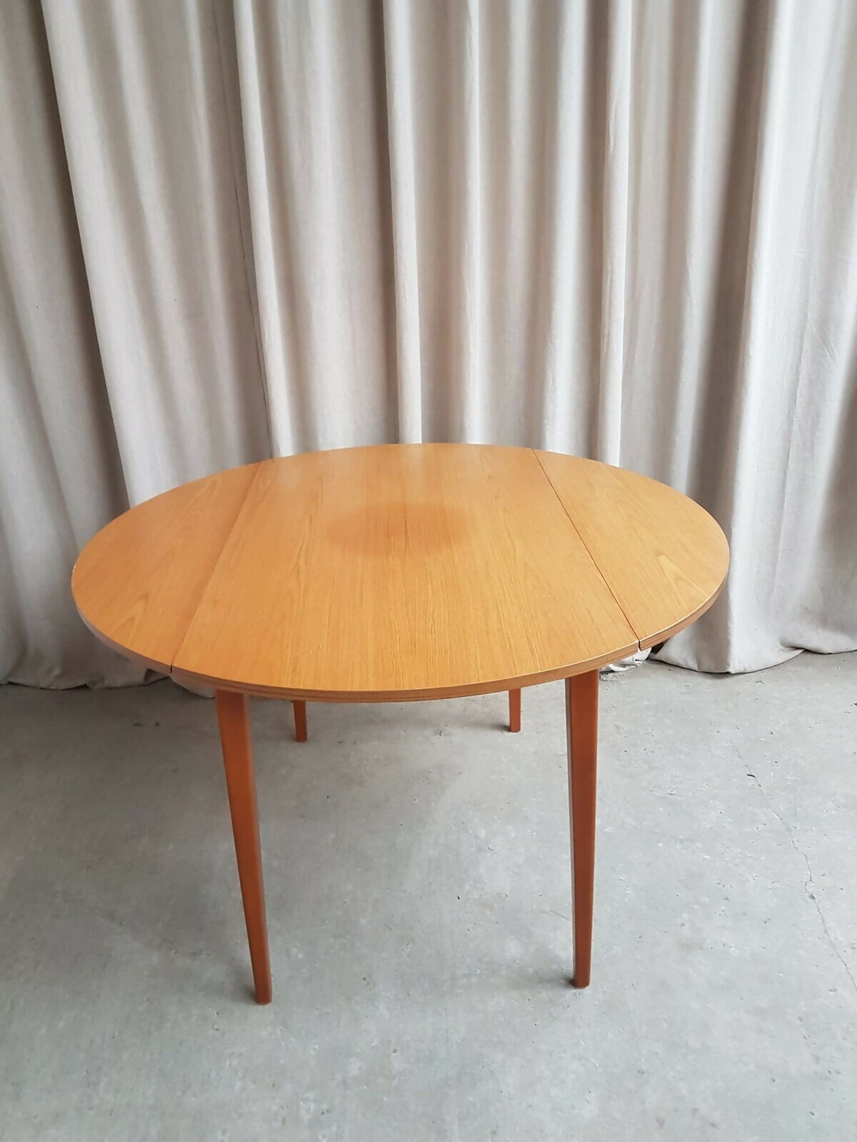 Vintage Mid Century Drop Leaf Oak Effect Extending Dining Table Danish Retro R655