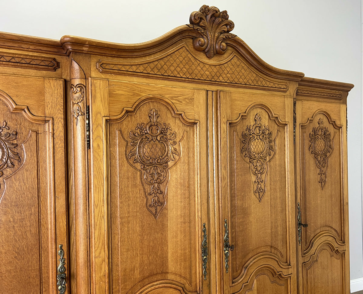 Wardrobe Vintage French Louis XVI Style Oak Four Door Carved Armoire LOT 6516