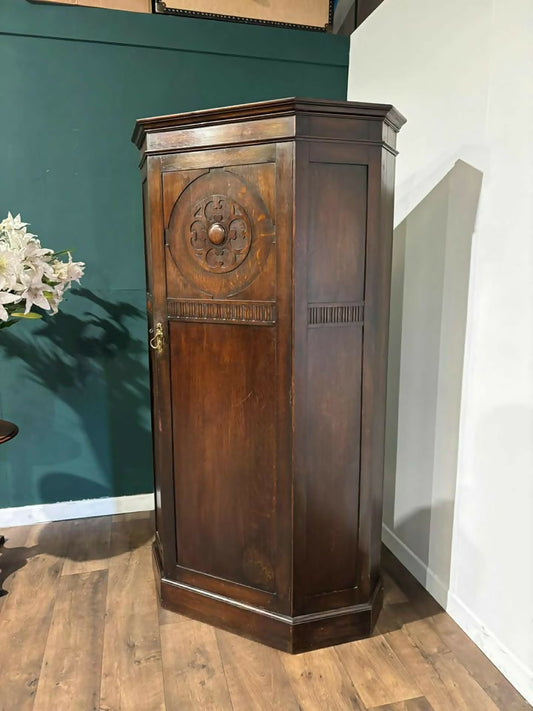 Vintage Dark Oak Hall Robeiu