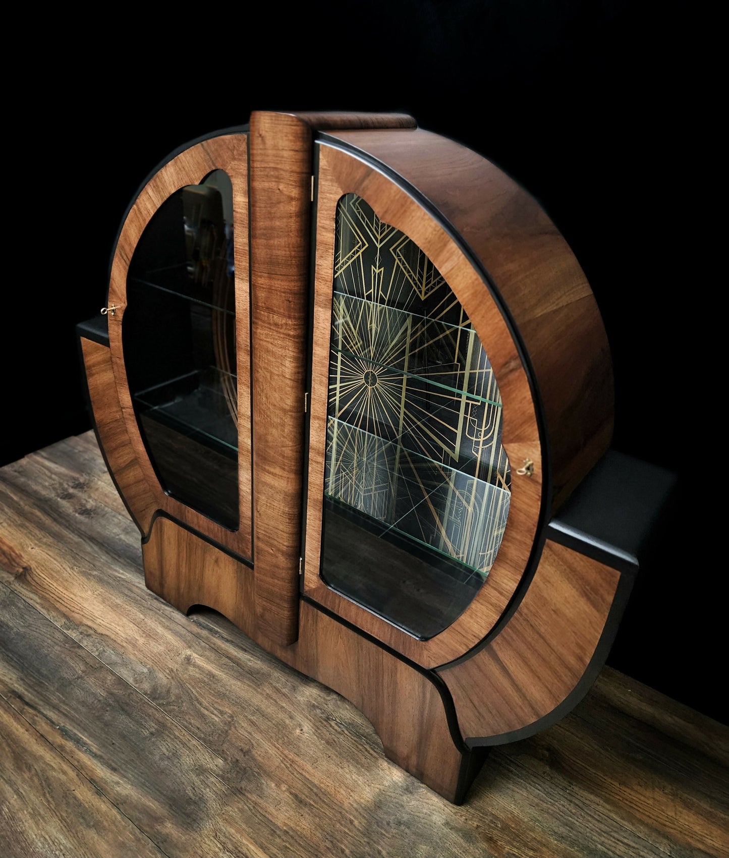 Art Deco Display Cabinet/ Glass / Drinks Cabinet