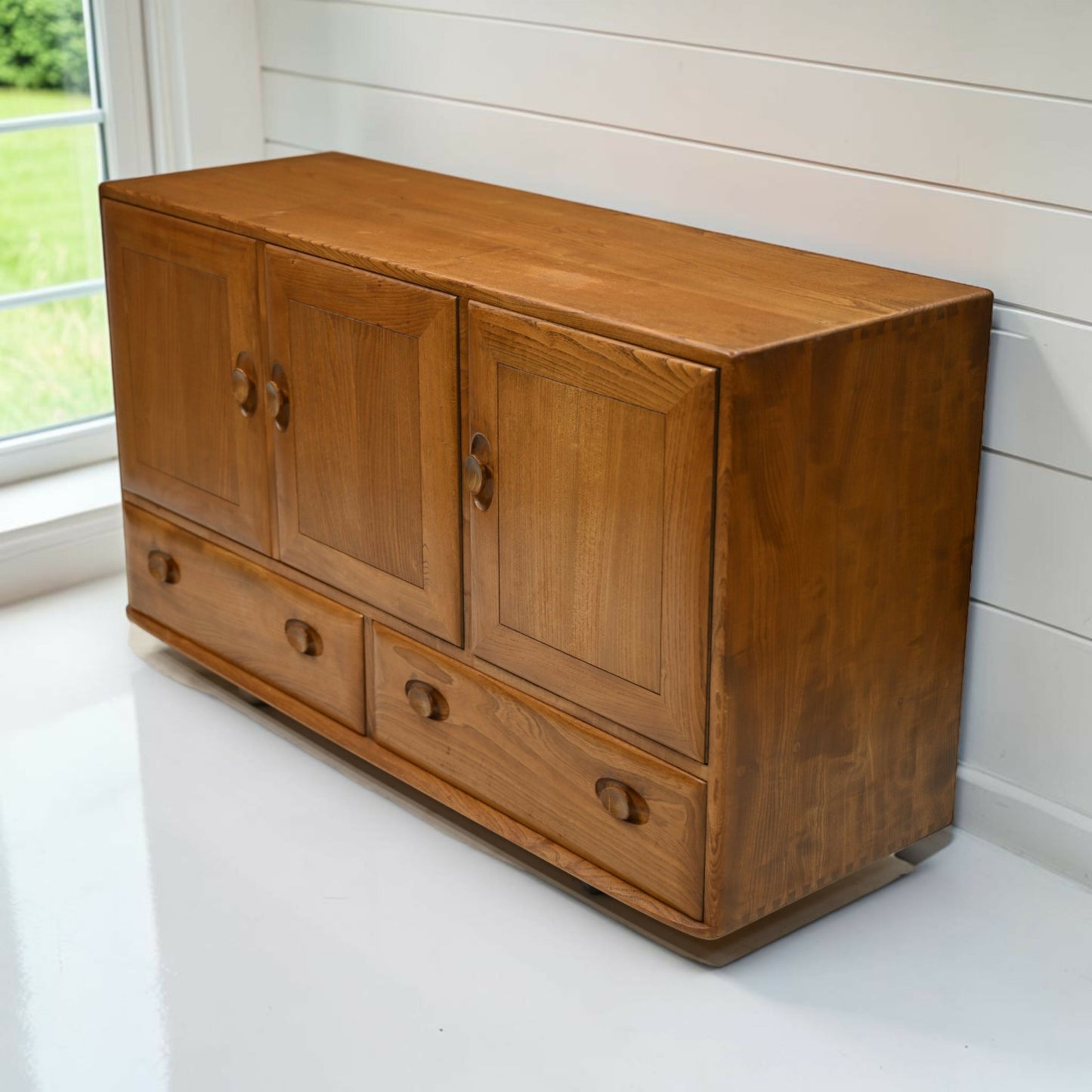 Ercol Windsor Sideboard Model Number 468 Natural Waxed Finish FREE UK Delivery