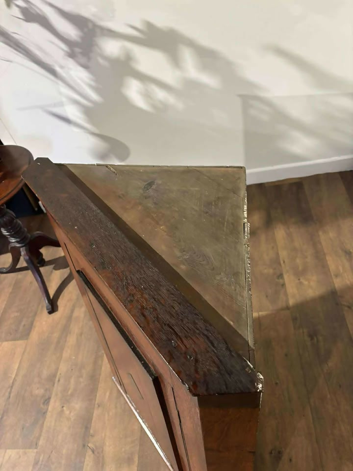 Victorian Oak Corner Cupboard c.1880