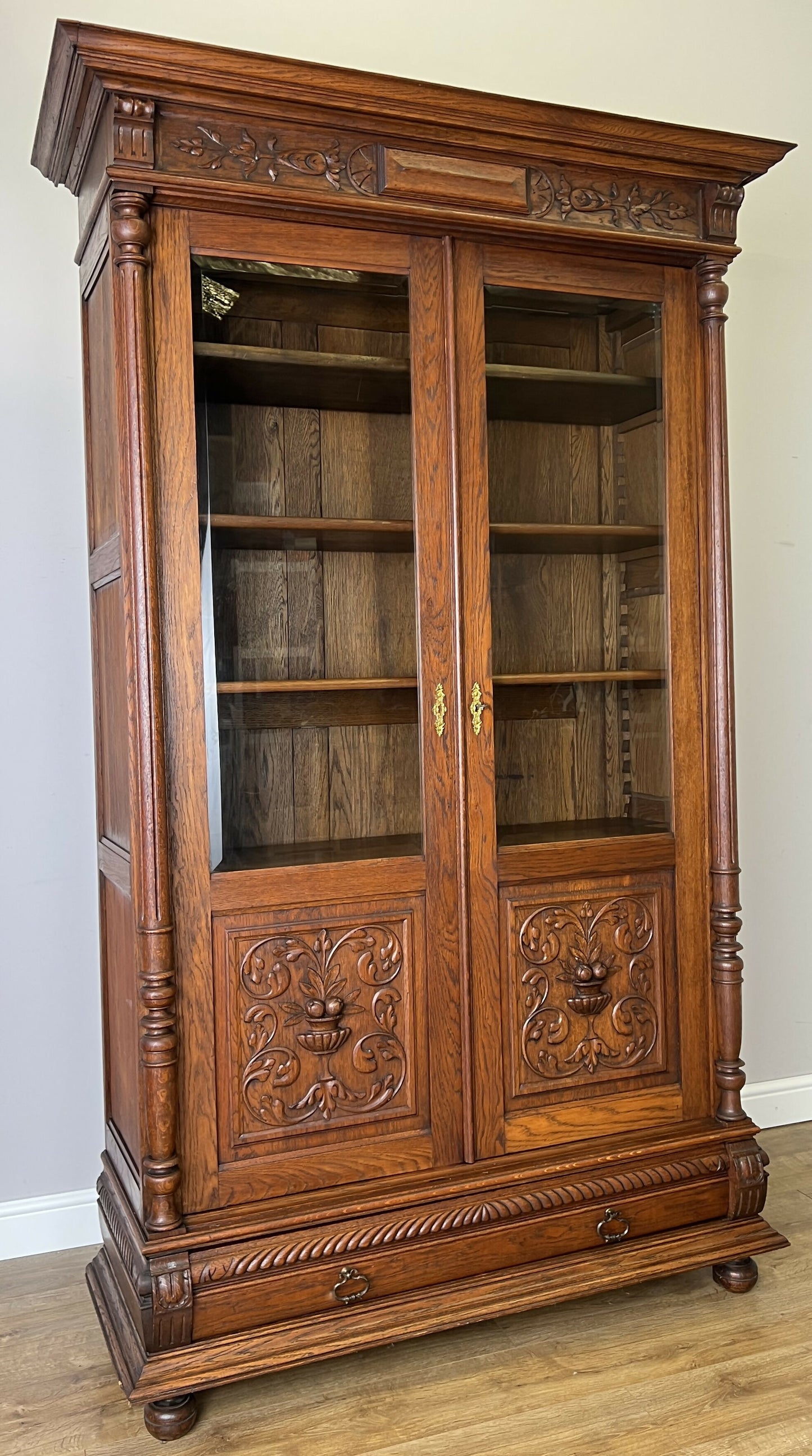 Bookcase Antique French Style Glazed Display Cabinet Oak Sideboard LOT 6462
