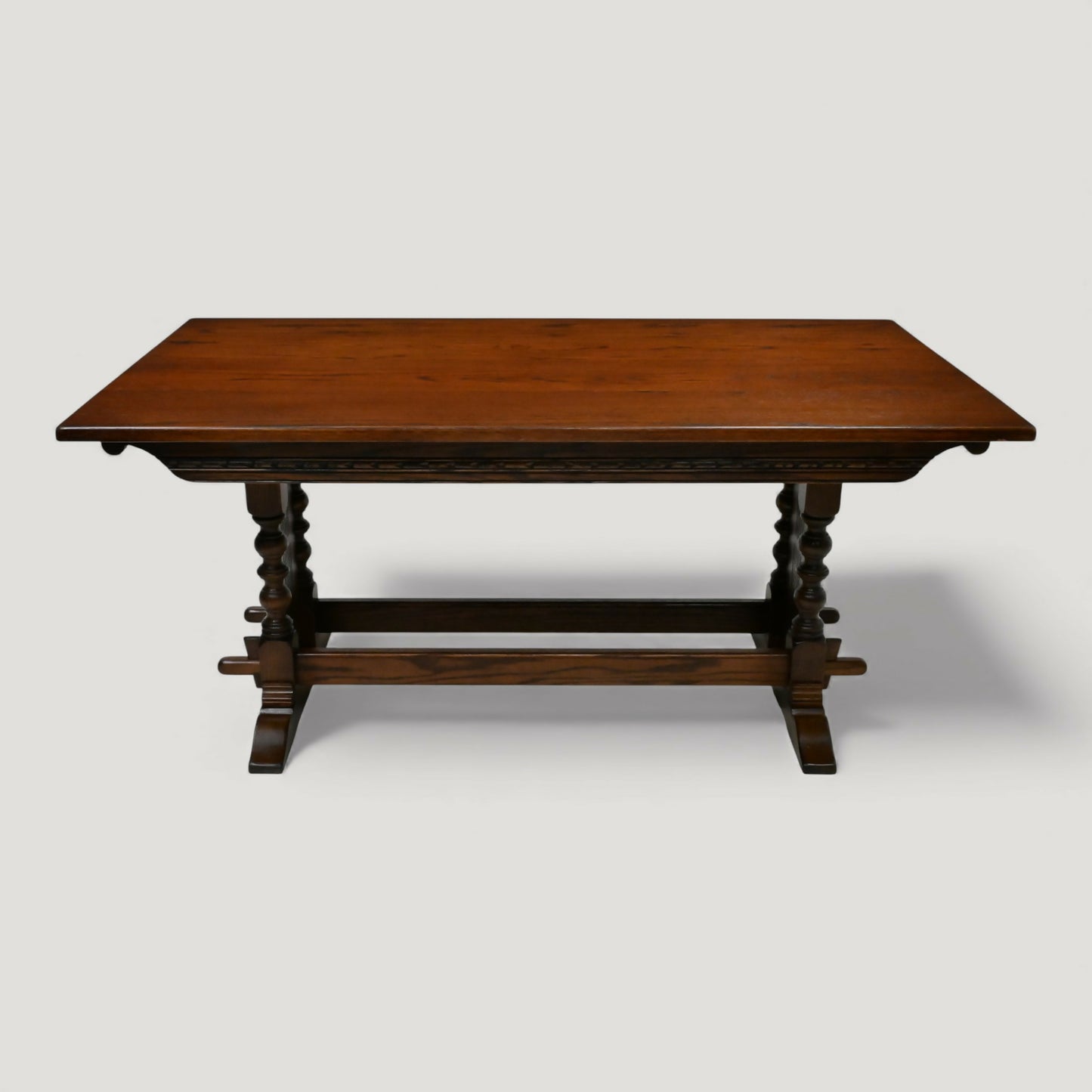 Old Charm Solid Oak Dining Table Gothic Refectory Tudor Brown FREE Delivery. SBR10992/0110E