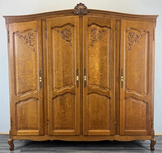 Wardrobe Vintage French Louis XVI Style Oak Four Door Armoire LOT 4814