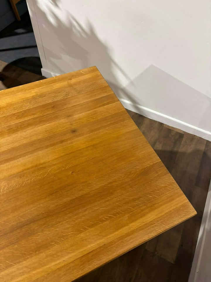 Contemporary Solid Oak Extending Dining Table