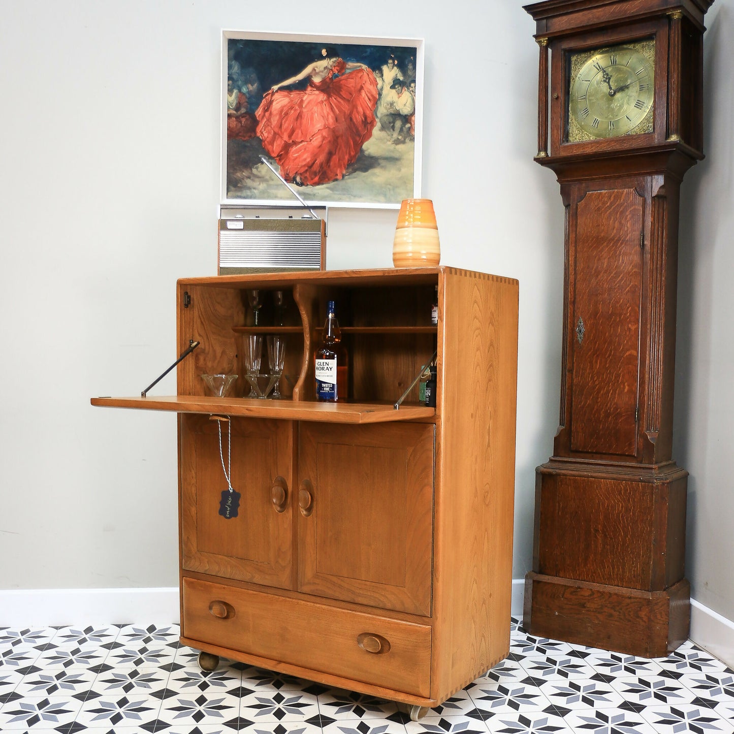 Ercol Windsor Blonde Drinks Cocktail Cabinet Bureau in Elm Model 469