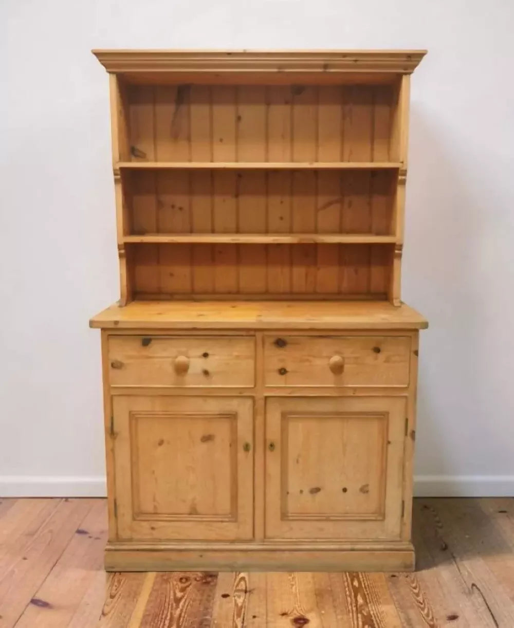 Solid Pine Traditional Country Kitchen Dresser Good Condition UK Delivery