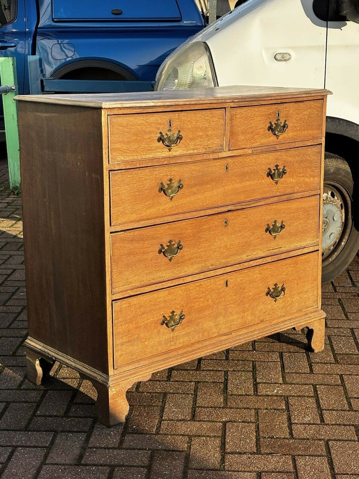 Vintage Georgian Light Oak Chest Of Drawers.