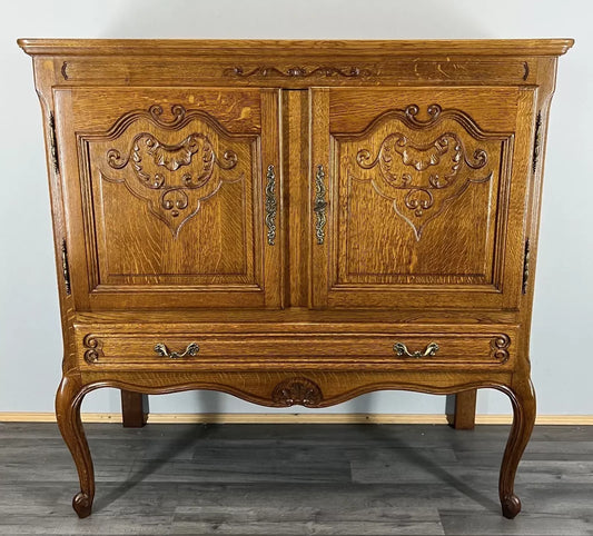 Cabinet Vintage French Louis Style Oak Carved Sideboard with Drawer LOT 4017