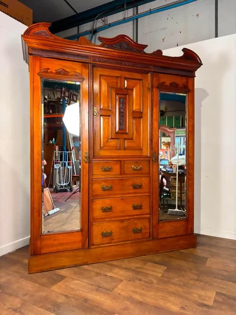 Edwardian Mahogany Compactum Wardrobe