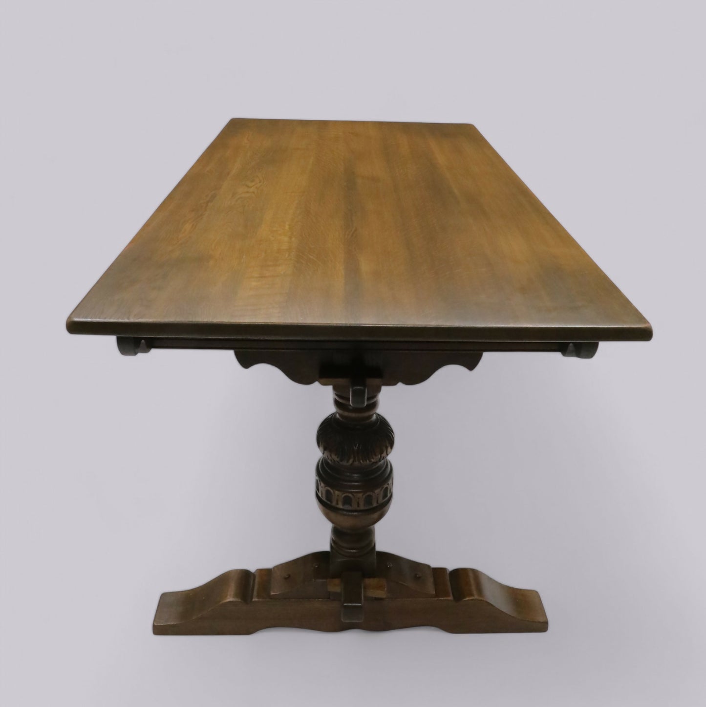 Old Charm Solid Oak Dining Table Seats 8 Places Light Oak FREE UK Delivery. SBR9538/1009D