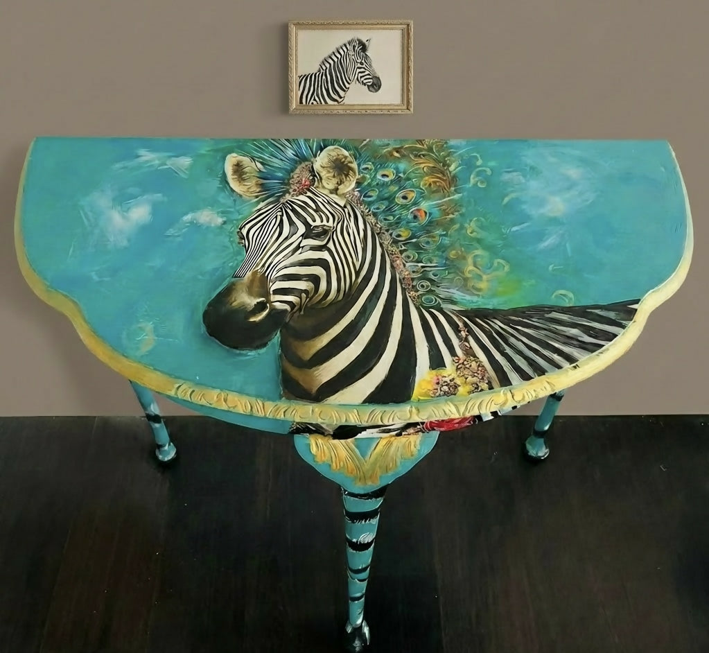 Zebra Table