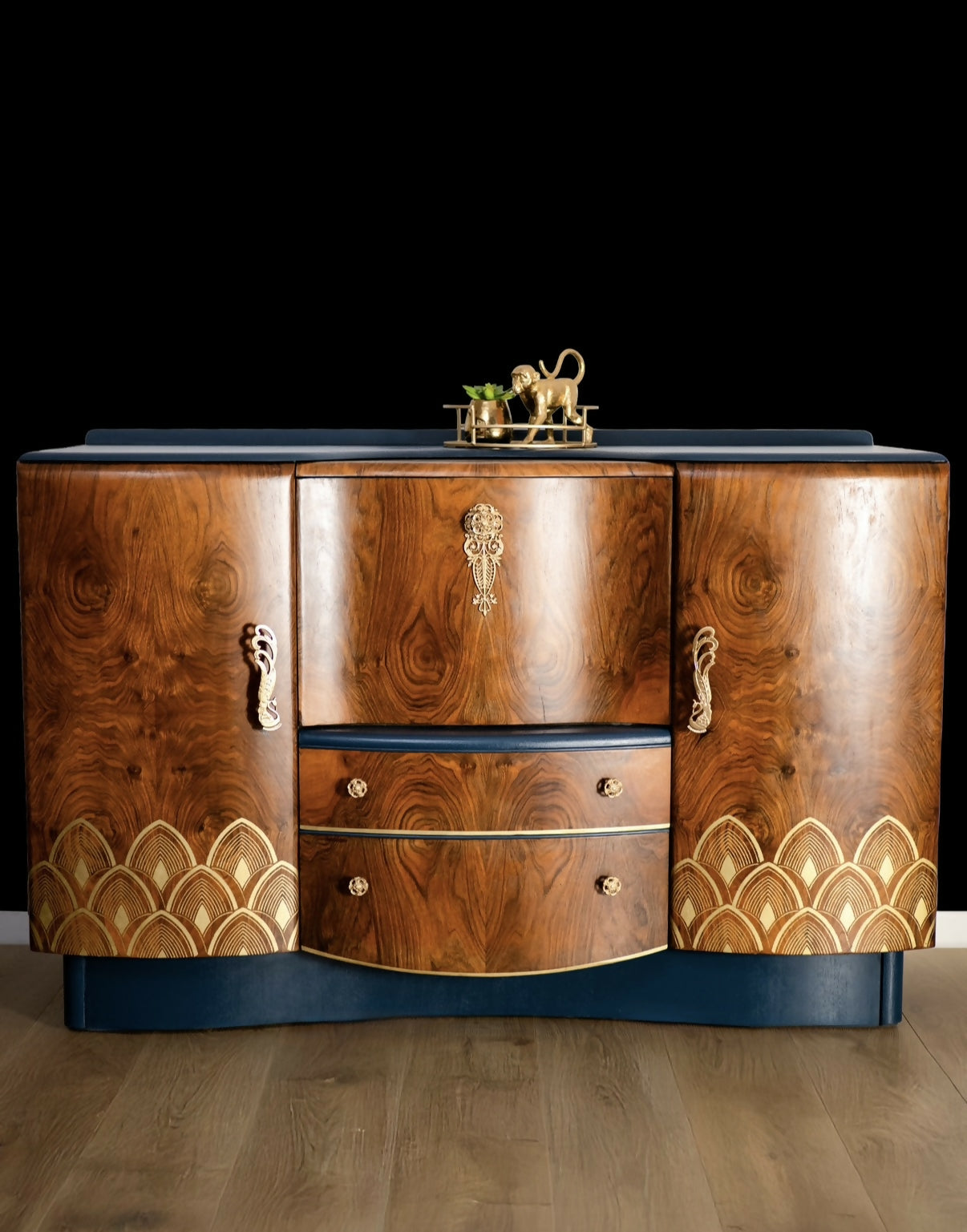 Beautility Art Deco Style Cocktail Cabinet/ Drinks Cabinet