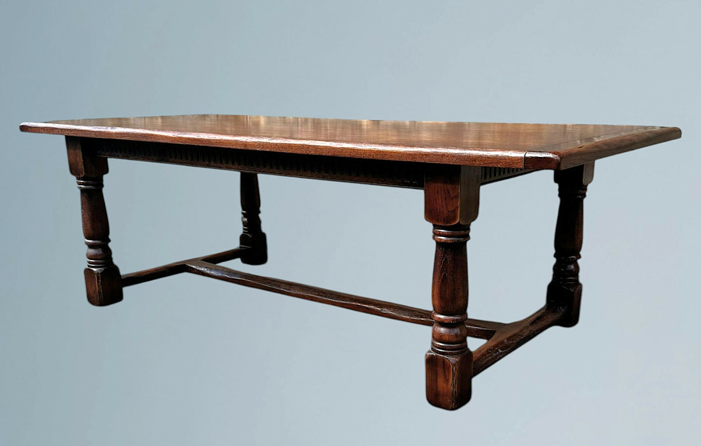 Balmoral Westminster Oak Dining Table - Royal Oak