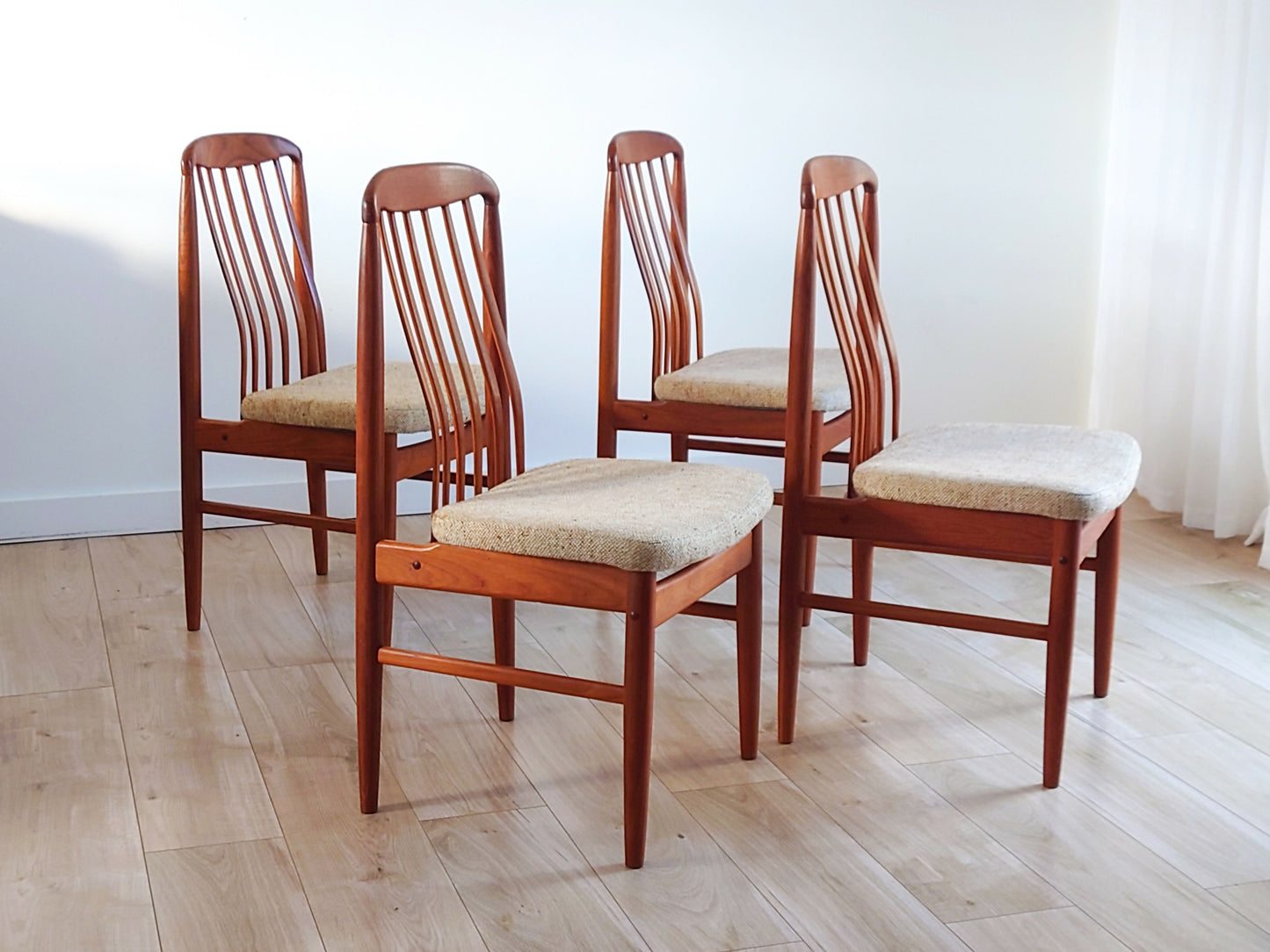 Benny Linden Mid century teak dining chairs