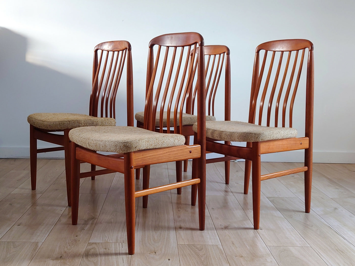 Benny Linden Mid century teak dining chairs