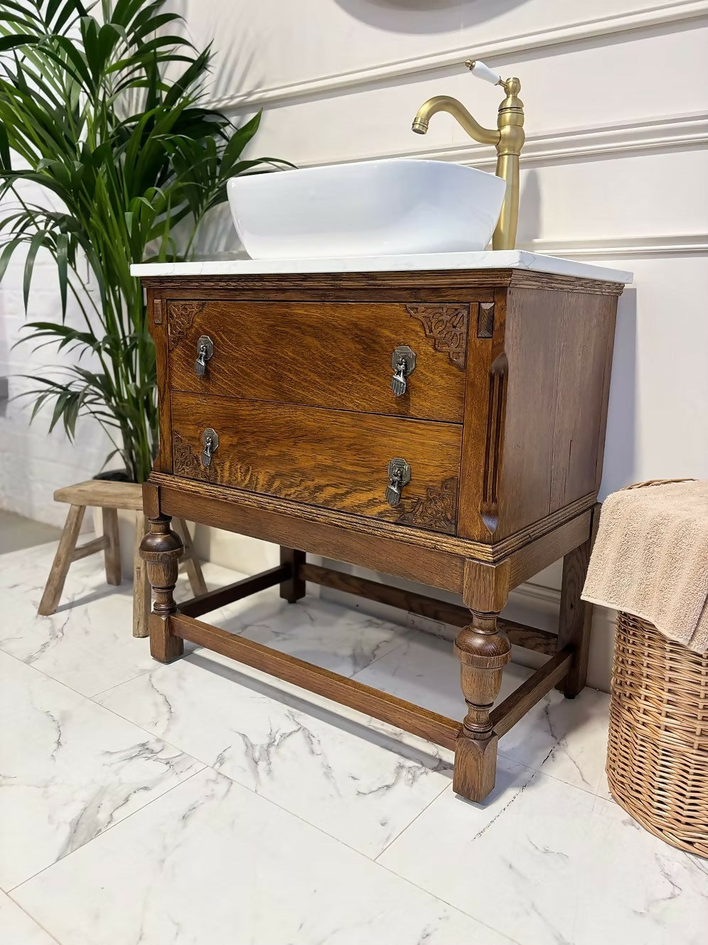 Traditional Vintage Wooden Bathroom Vanity Unit - George II