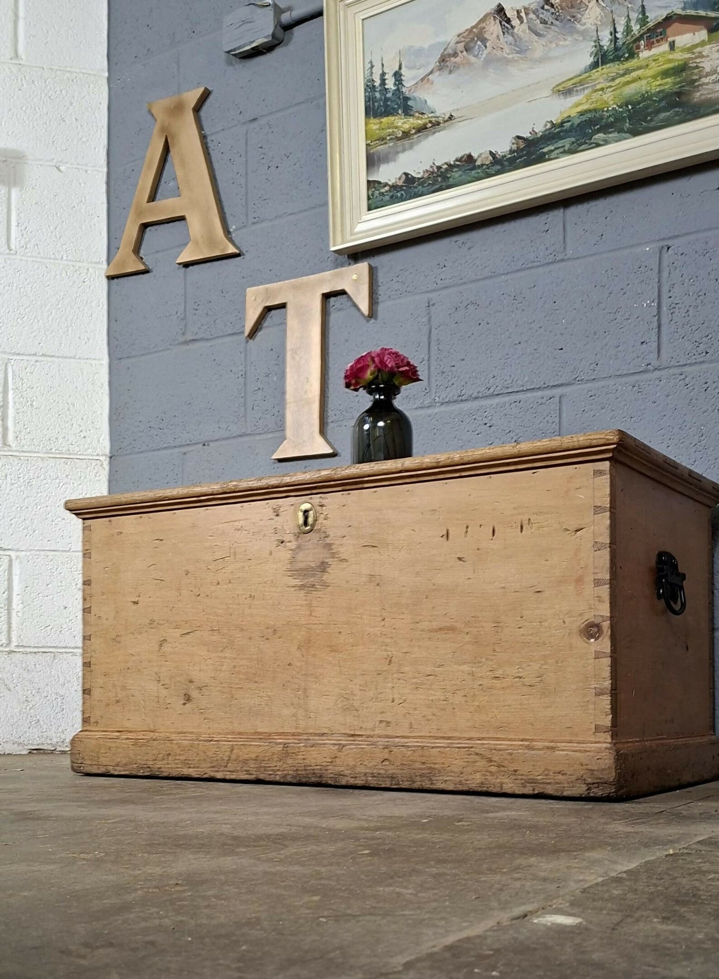 Old Pine Trunk Blanket Box Coffee Table