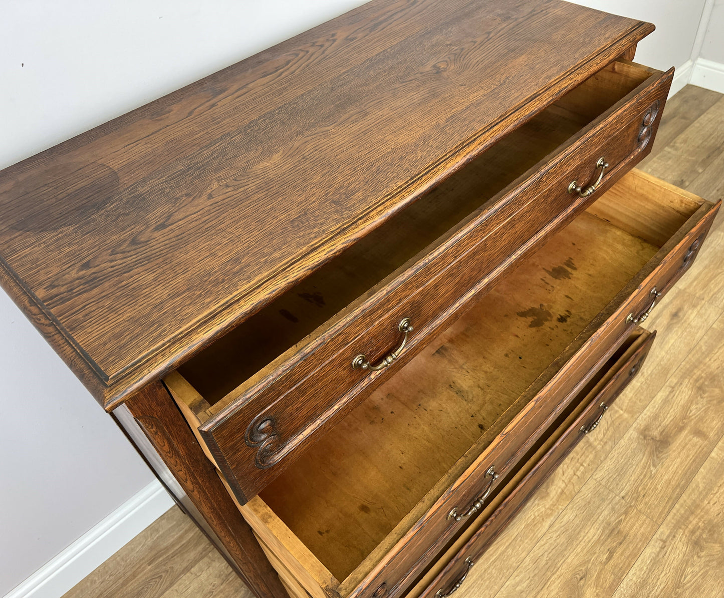 Chest of Drawers Vintage French Louis Oak 4 Drawers Carved Cabinet LOT 6269