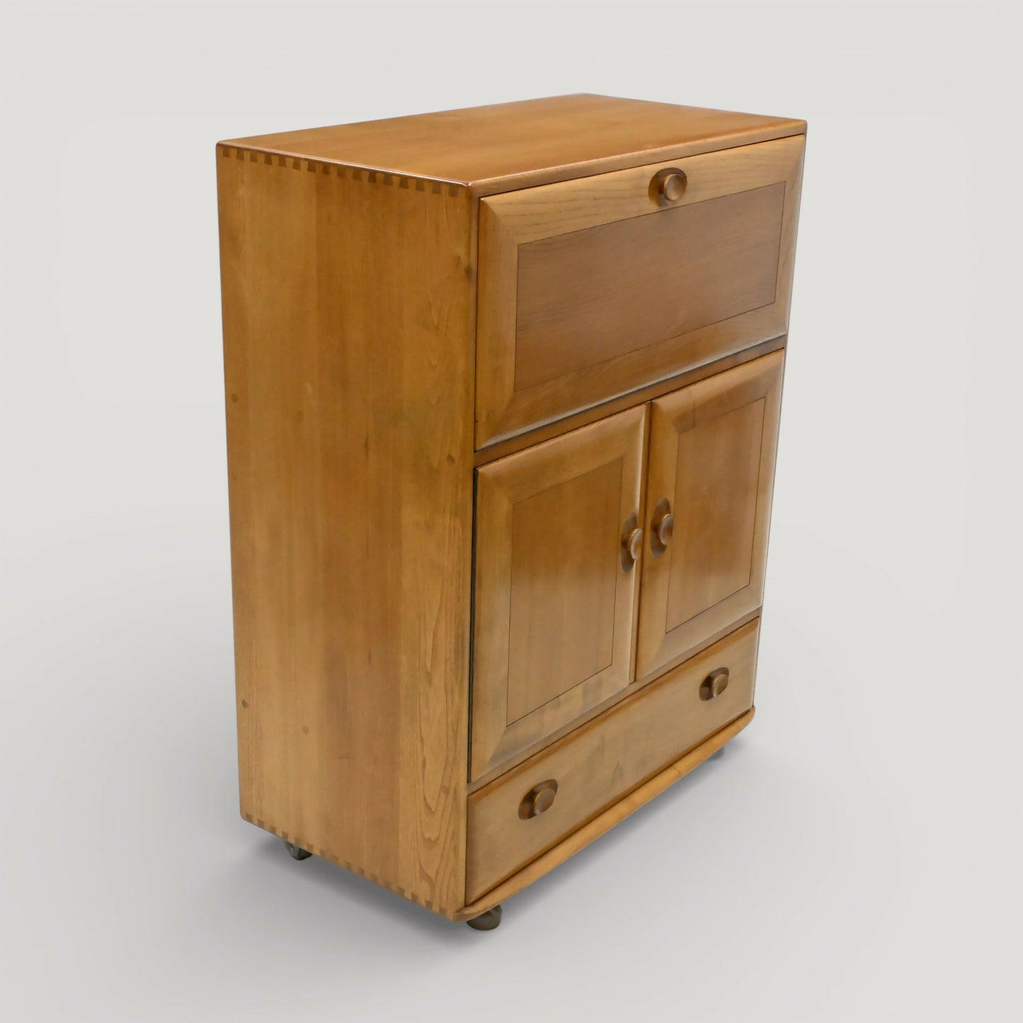 Ercol Drinks Cabinet Bureau Gin/Drinks Cabinet Light Finish FREE UK Delivery. SBR11121/3010E