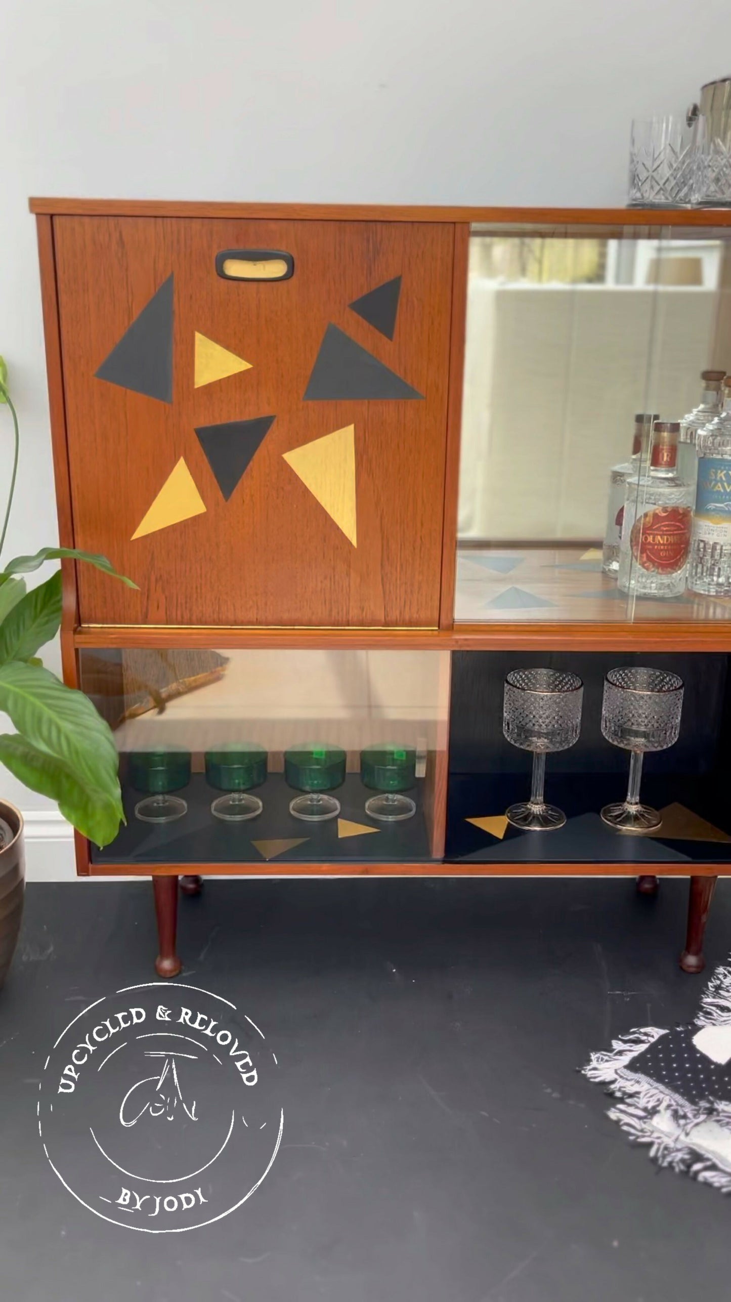 MCM Cocktail drinks cabinet in black and gold geometric retro pattern