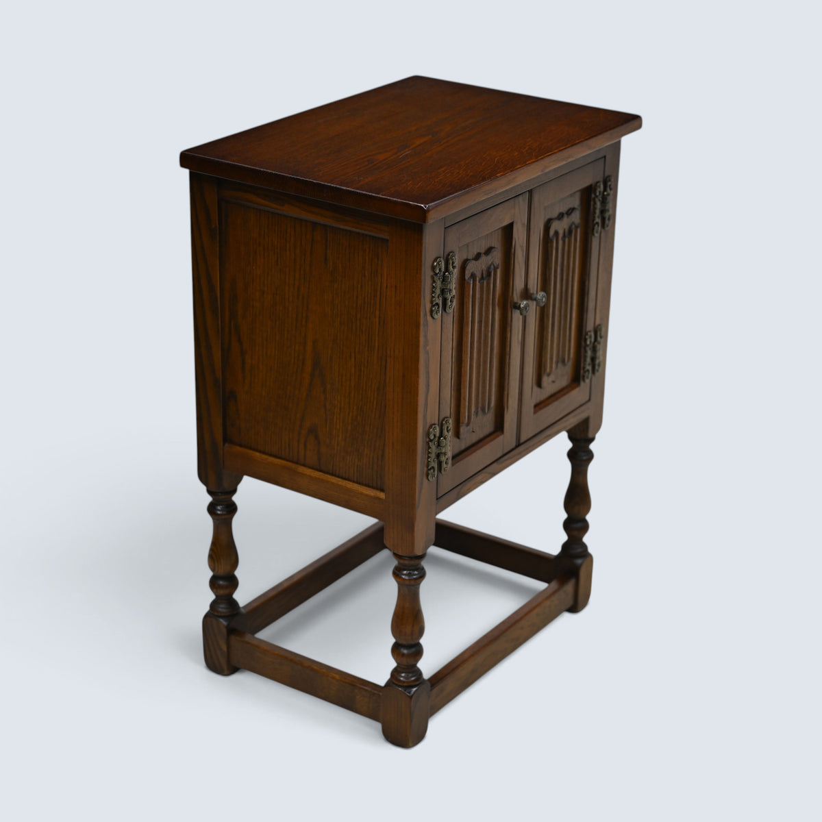 Old Charm Pedestal Cabinet/Side Cupboard Model 1582 FREE UK Delivery*