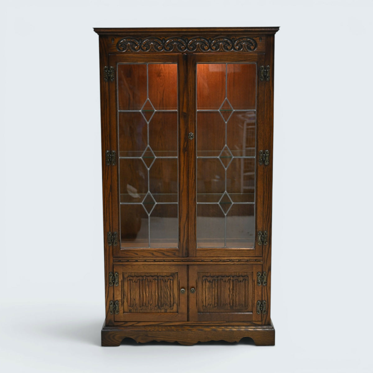 Old Charm Display Cabinet 3 Glass Shelves Tudor Cupboard #2155 FREE UK Delivery
