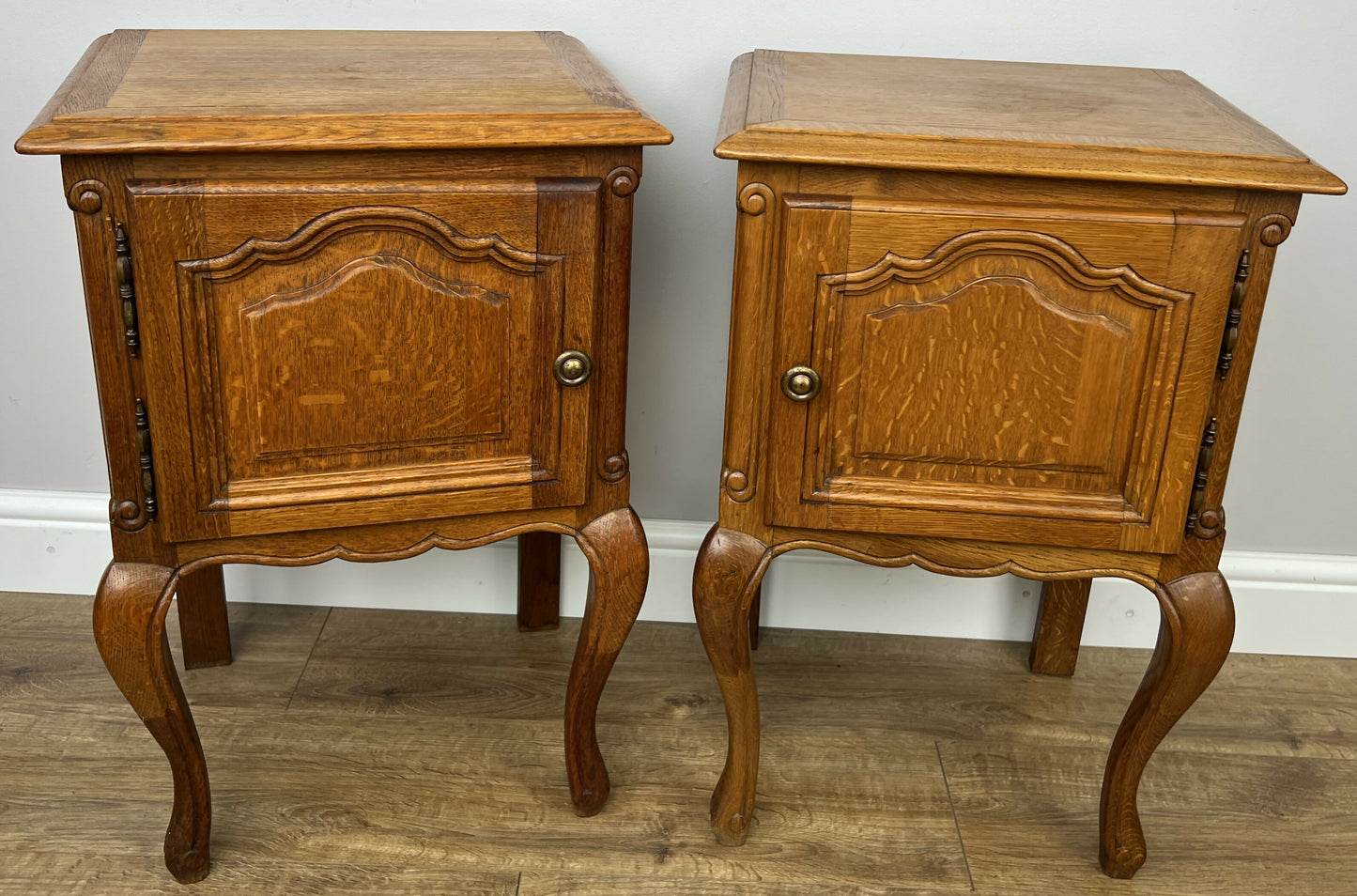 Pair of Bedside Tables Vintage French Louis Oak Nightstands Cabinets LOT 6307