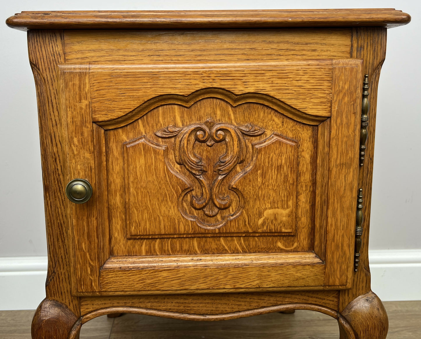 Pair of Bedside Tables Vintage French Louis Oak Nightstands Cabinets LOT 6308