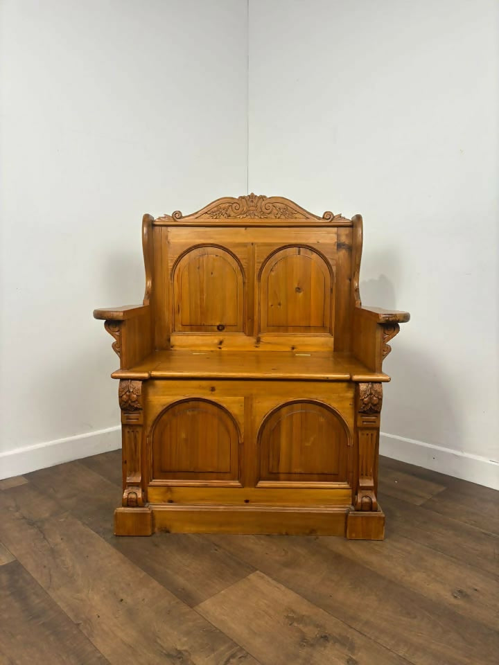 Victorian style Pine Single Seat Settle