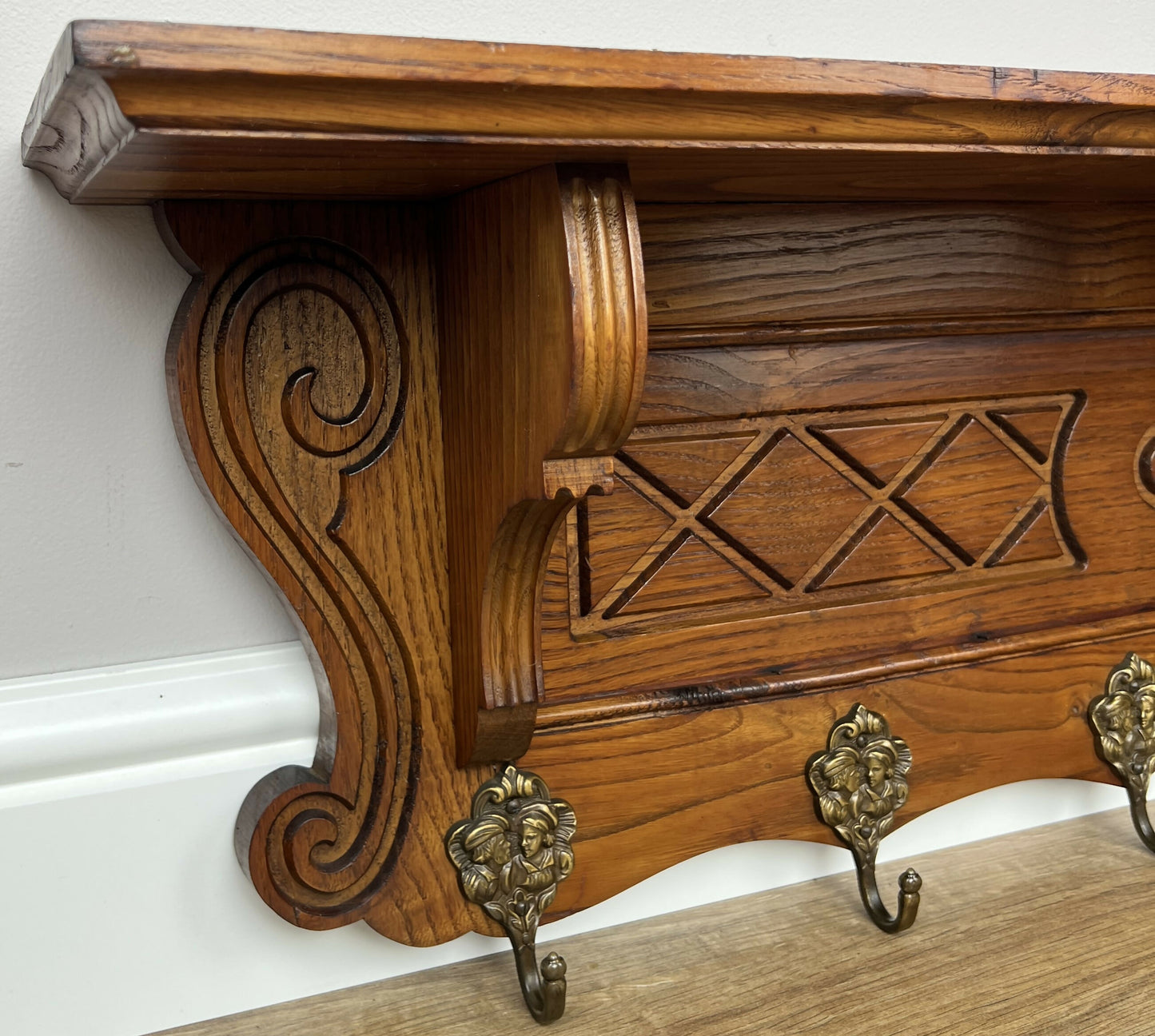 Coat Rack Vintage French Oak Wall Mounted 6 Hooks Carved Rack Hanger LOT 6208