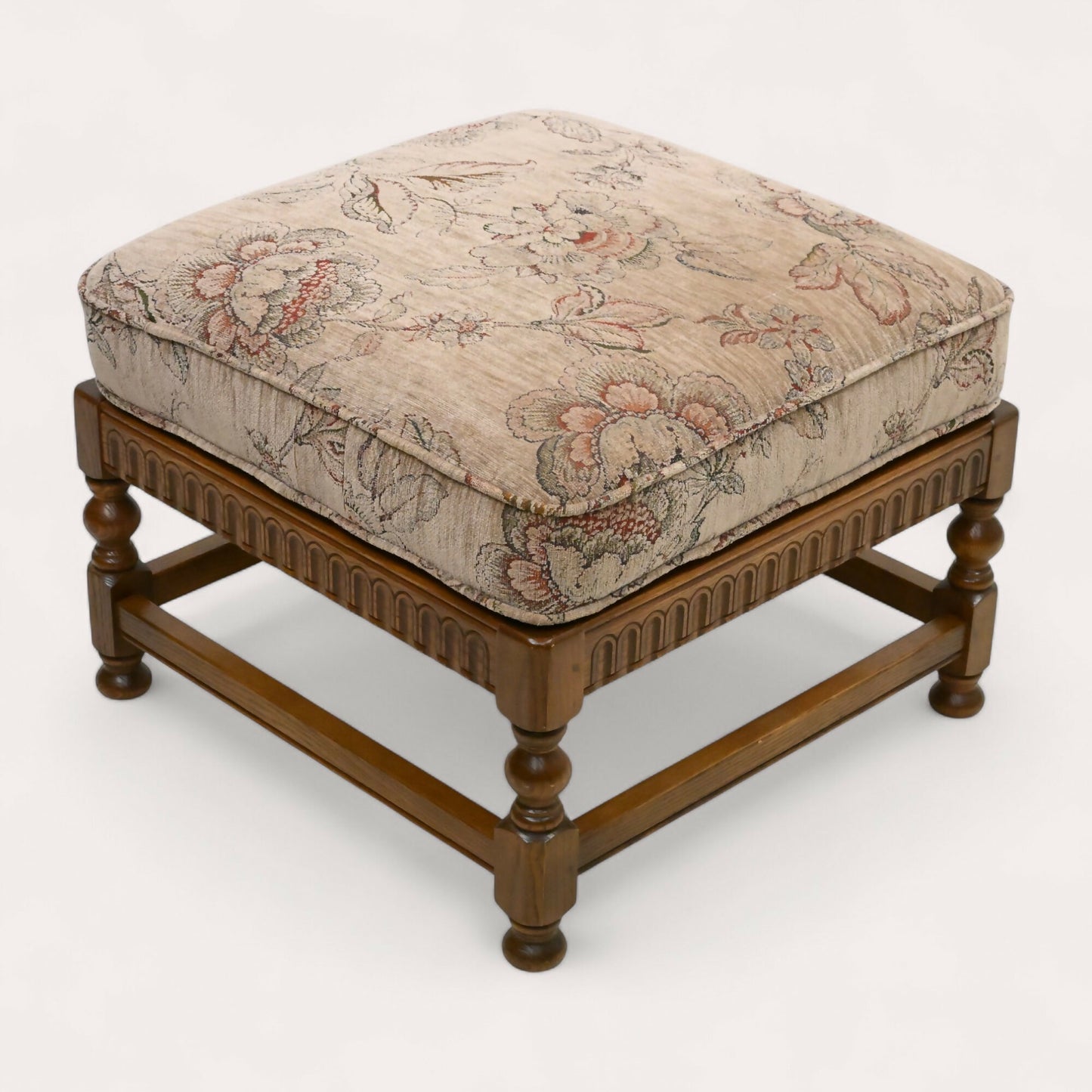 Ercol Extension Footstool Ercol's Golden Dawn Finish FREE UK Delivery. SBR10708/1507E