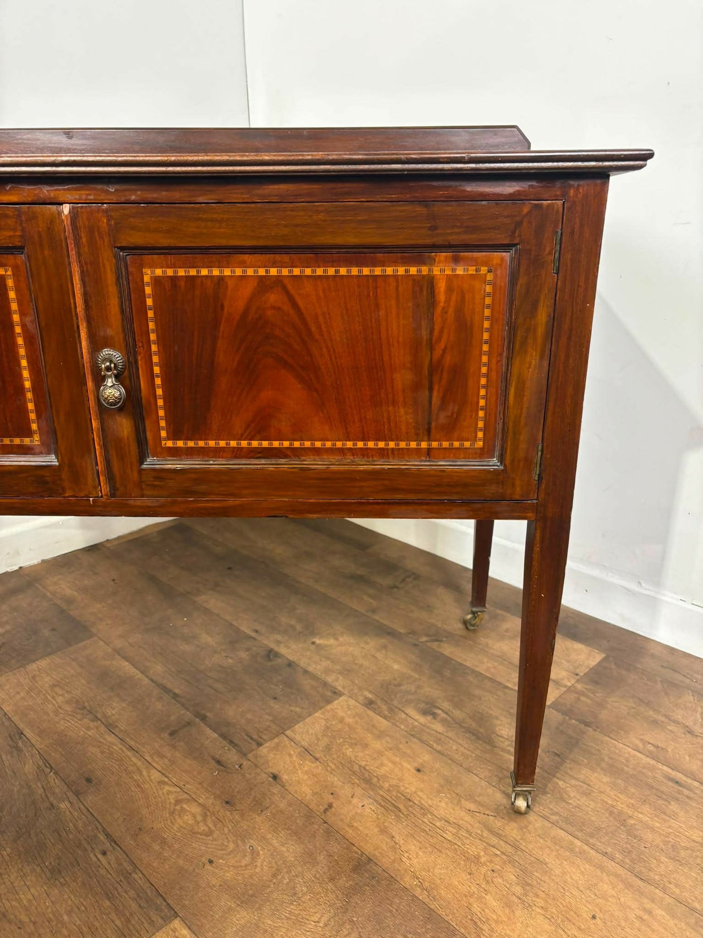 Edwardian Mahogany Inlaid Washstand