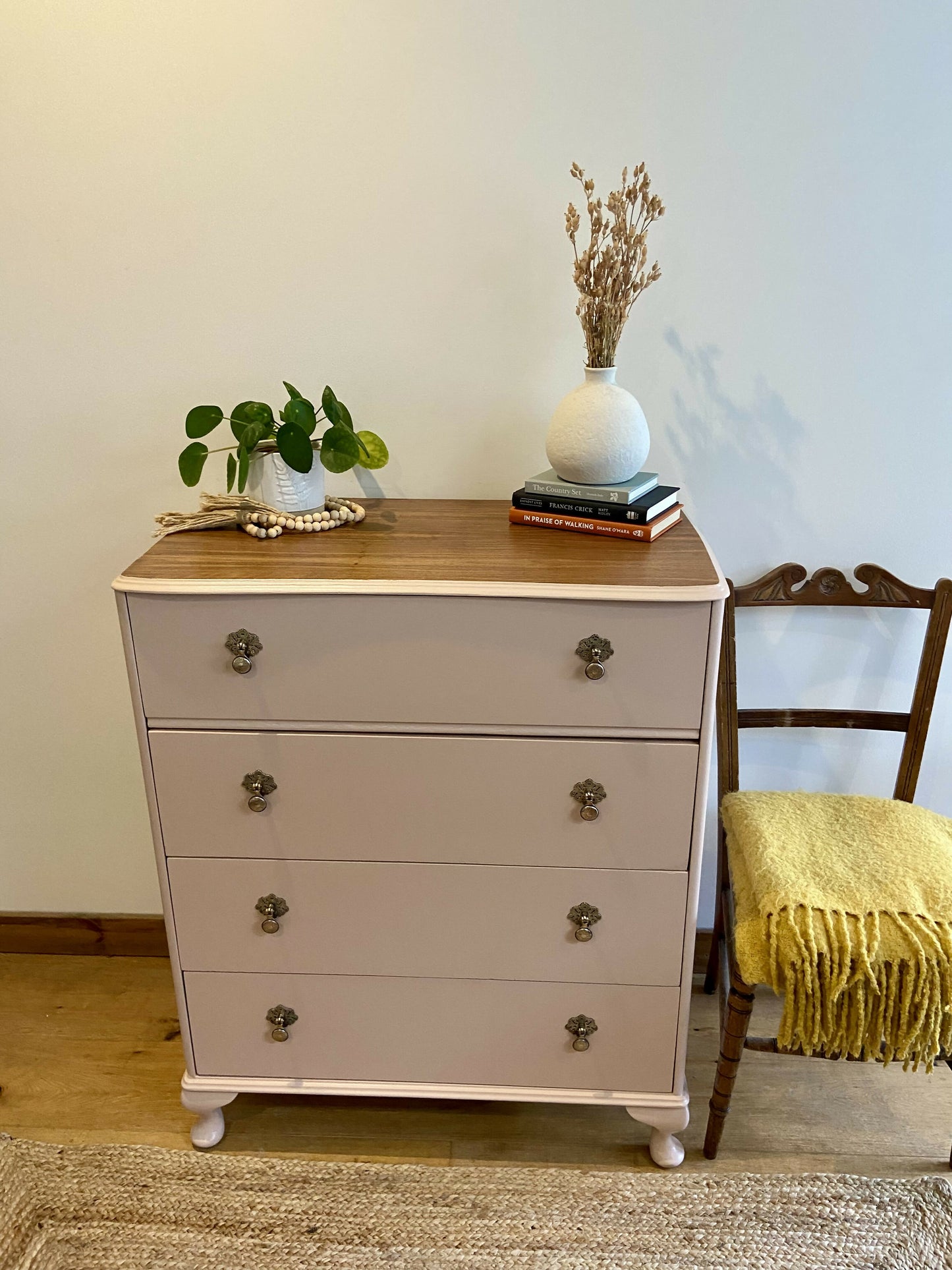 Vintage chest of drawers, pink