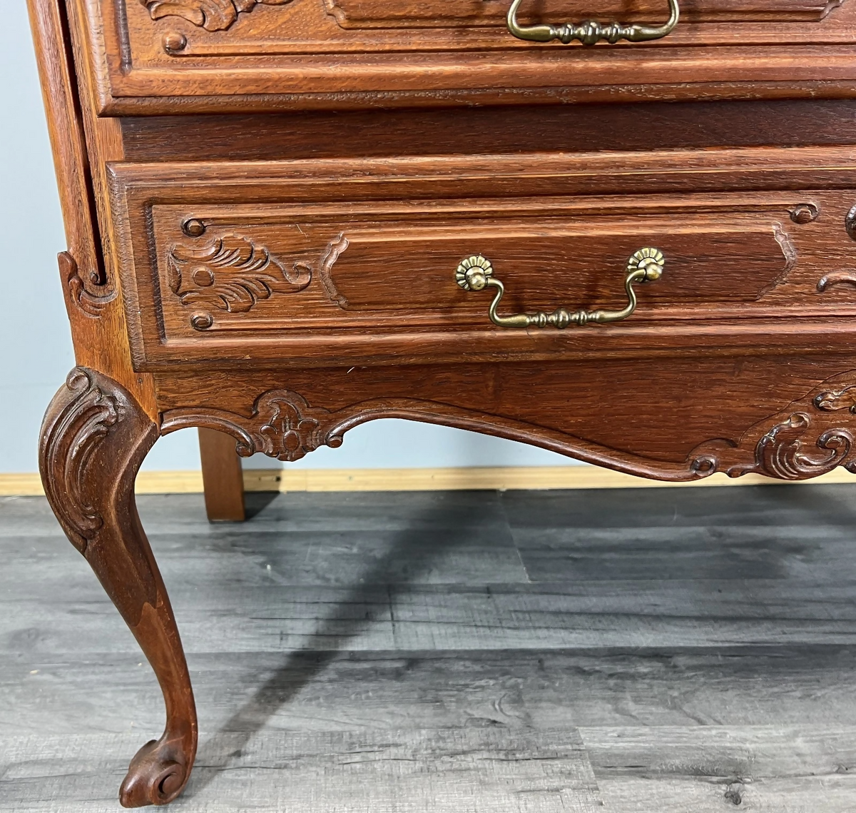Chest of Drawers Vintage French Louis XVI Carved 3 Drawers Oak Cabinet LOT 24395