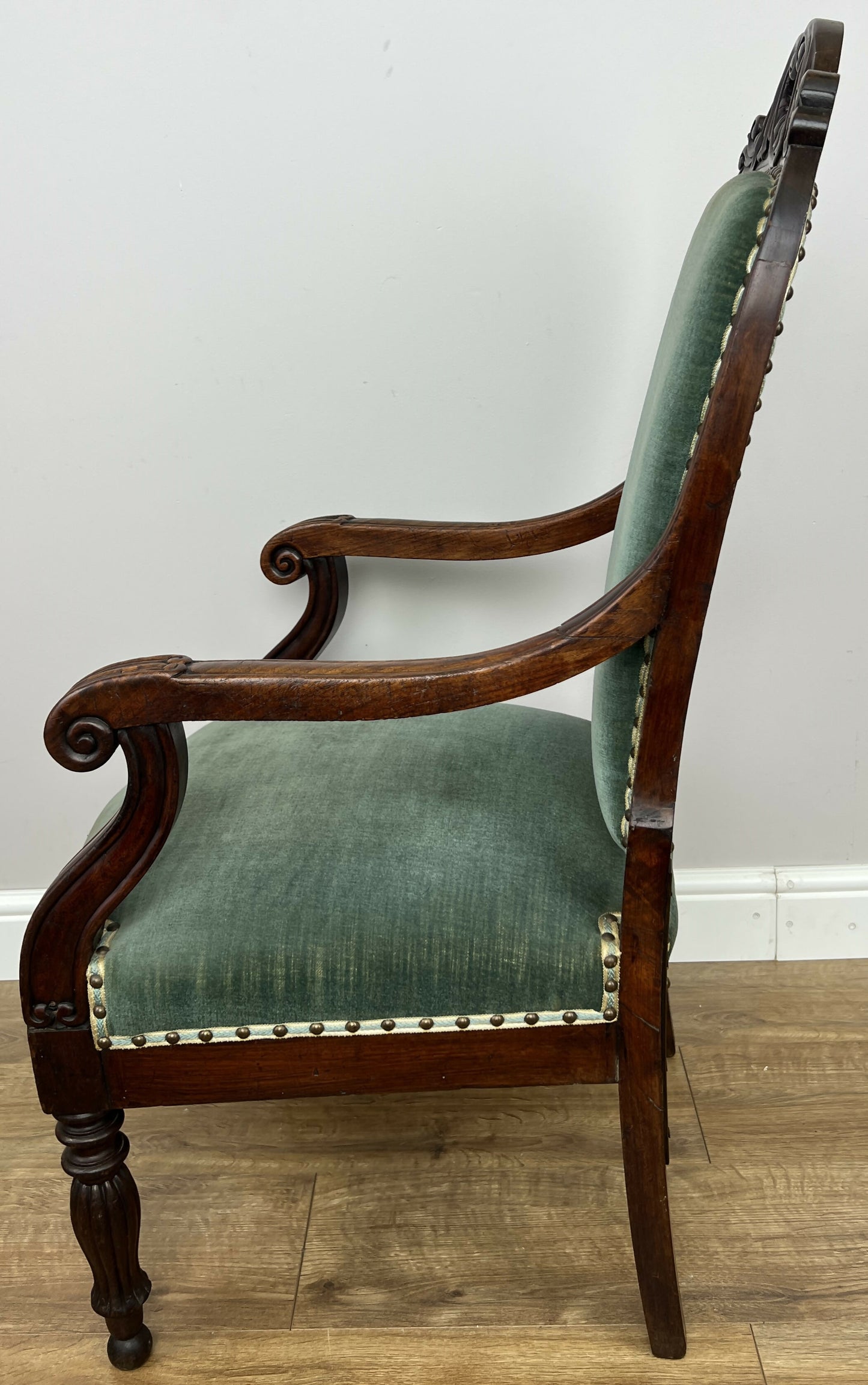 Armchair Antique French Style Walnut Upholstered Seat Carved Chair LOT 6286