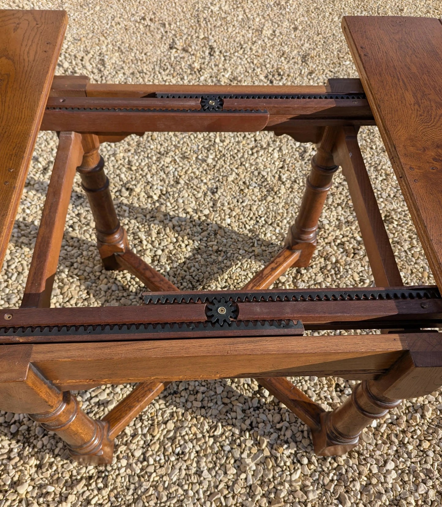 Heavy Pippy Oak Extending Table - Batheaston Furniture- Seats 10-12 - Oval