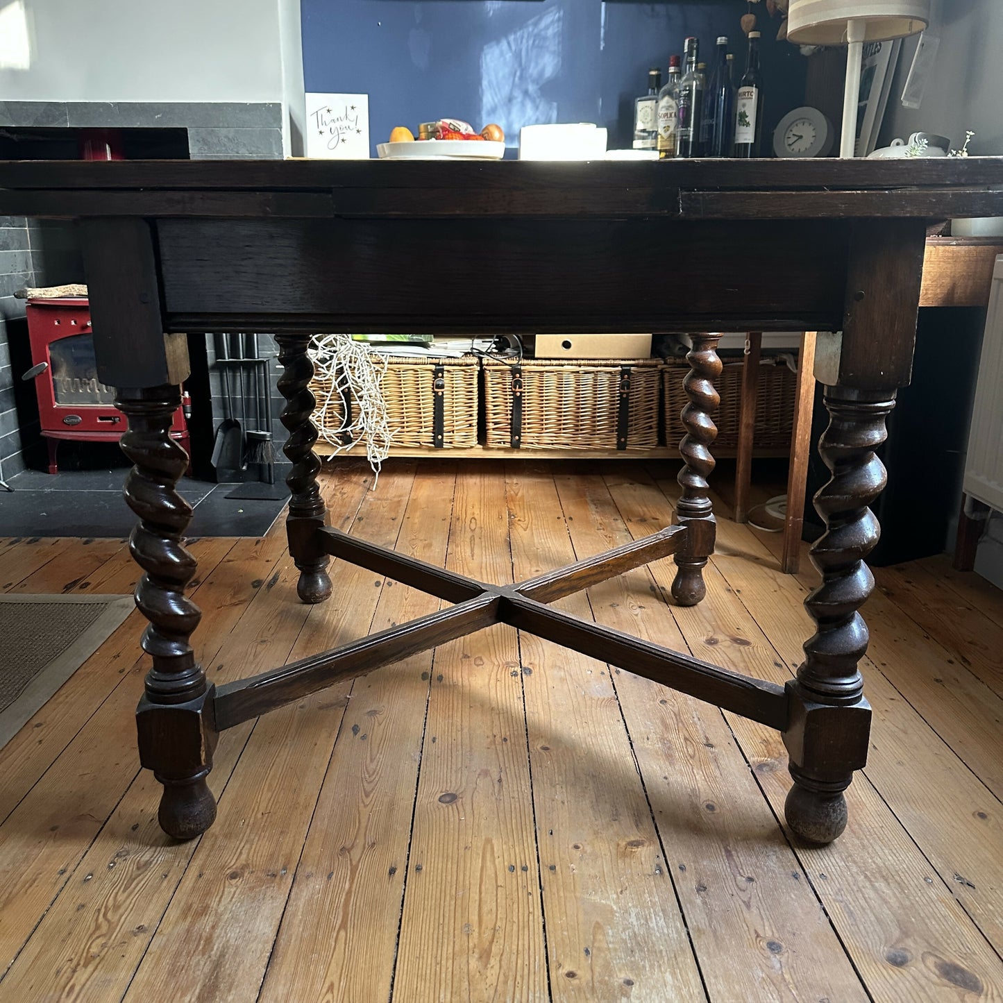 Jacobean Revival Oak Dining Set 4 Chairs And Extendable Table