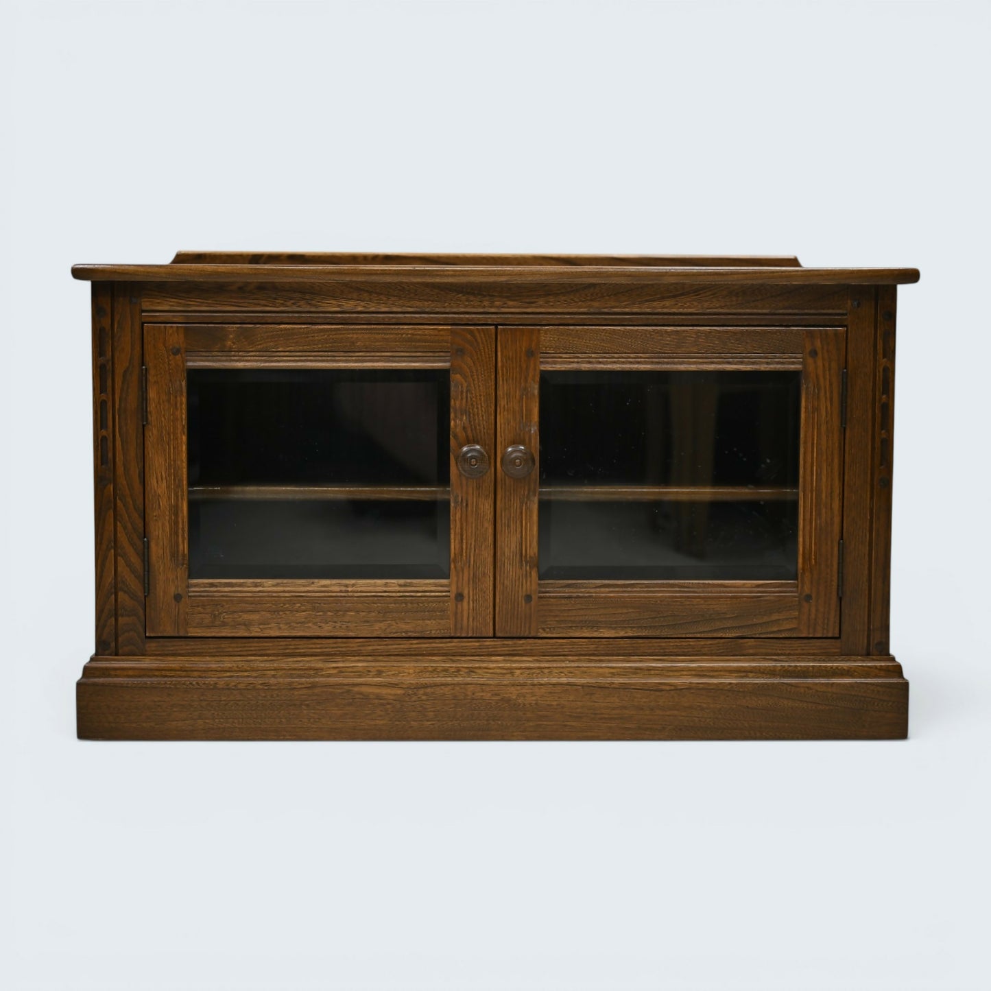 Ercol Low TV Stand/Cabinet Mural Vintage Golden Dawn Finish FREE UK Delivery