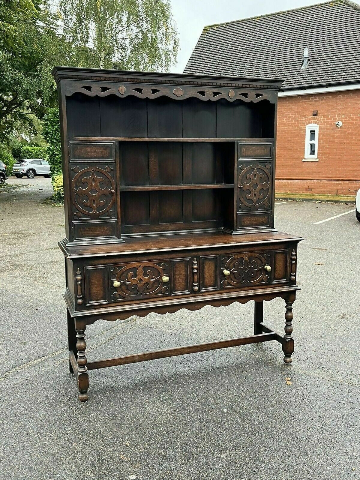 Tall Oak Dresser By Denby & Spinks Of Leeds, Circa 1930's.
