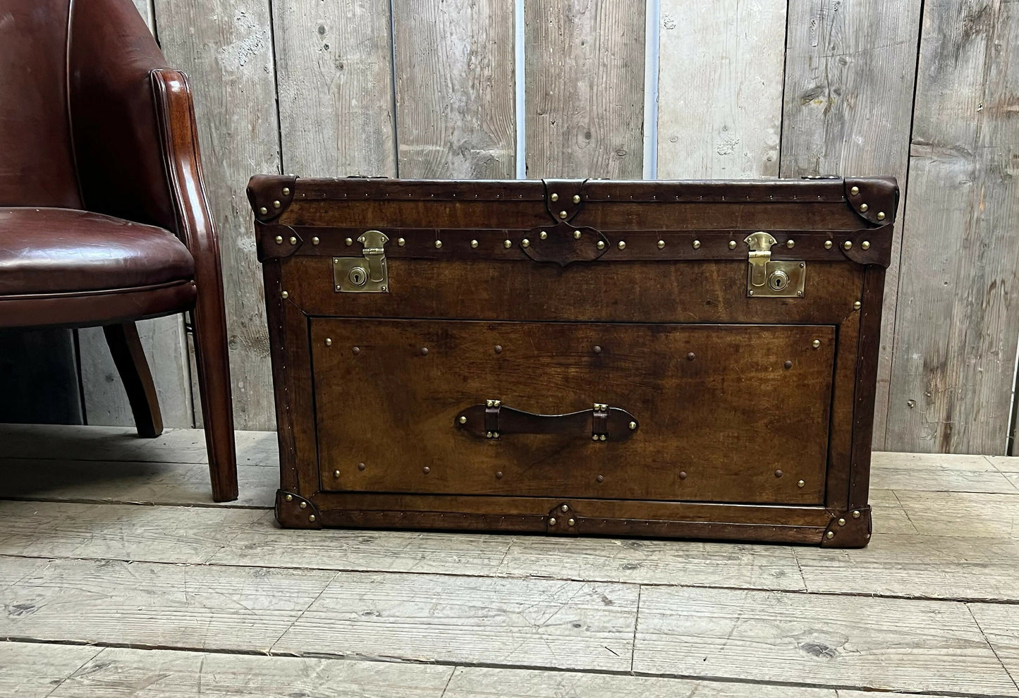 English Handcrafted Luxury Leather Trunk