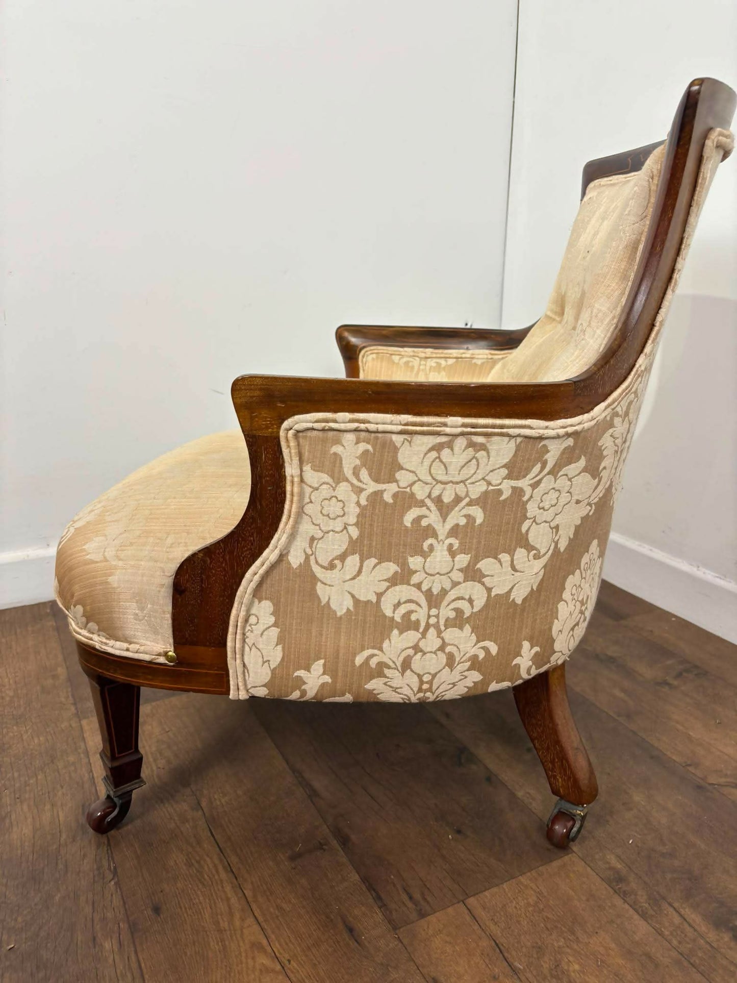 Edwardian Mahogany Inlaid Tub Chair